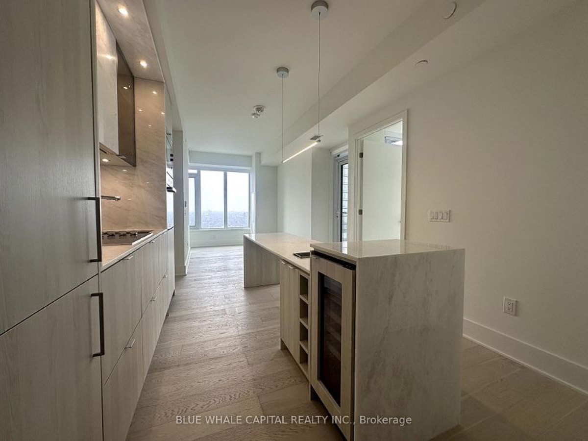 11 Yorkville Ave #4102 · Annex · leased with Josh Schwartz