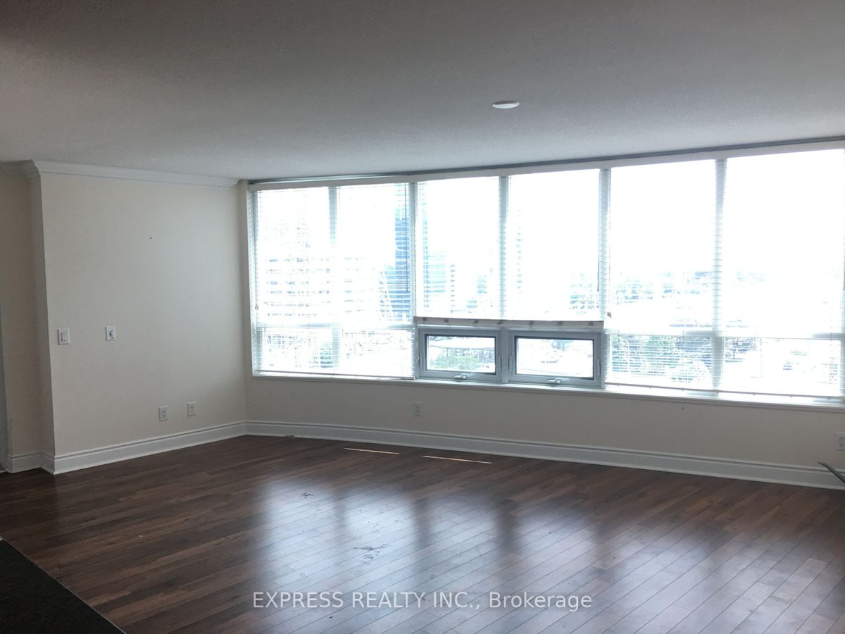 25 Greenview Ave #820